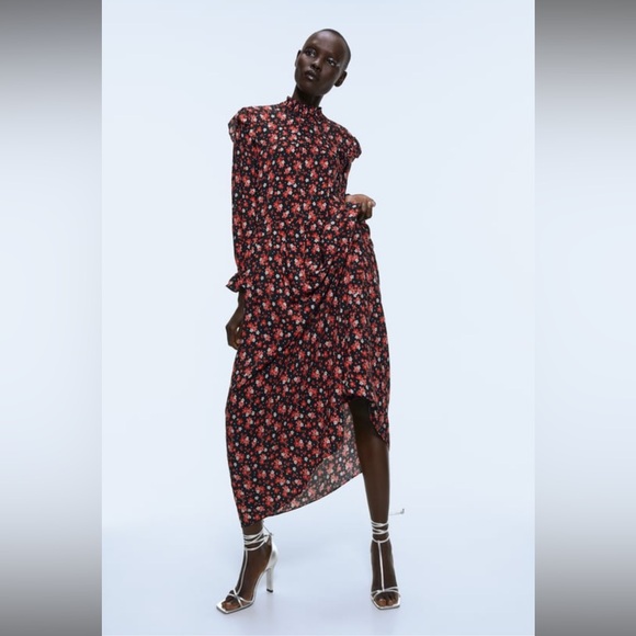 Zara Maxi Floral DRESS (Condition as New) - Picture 3 of 6